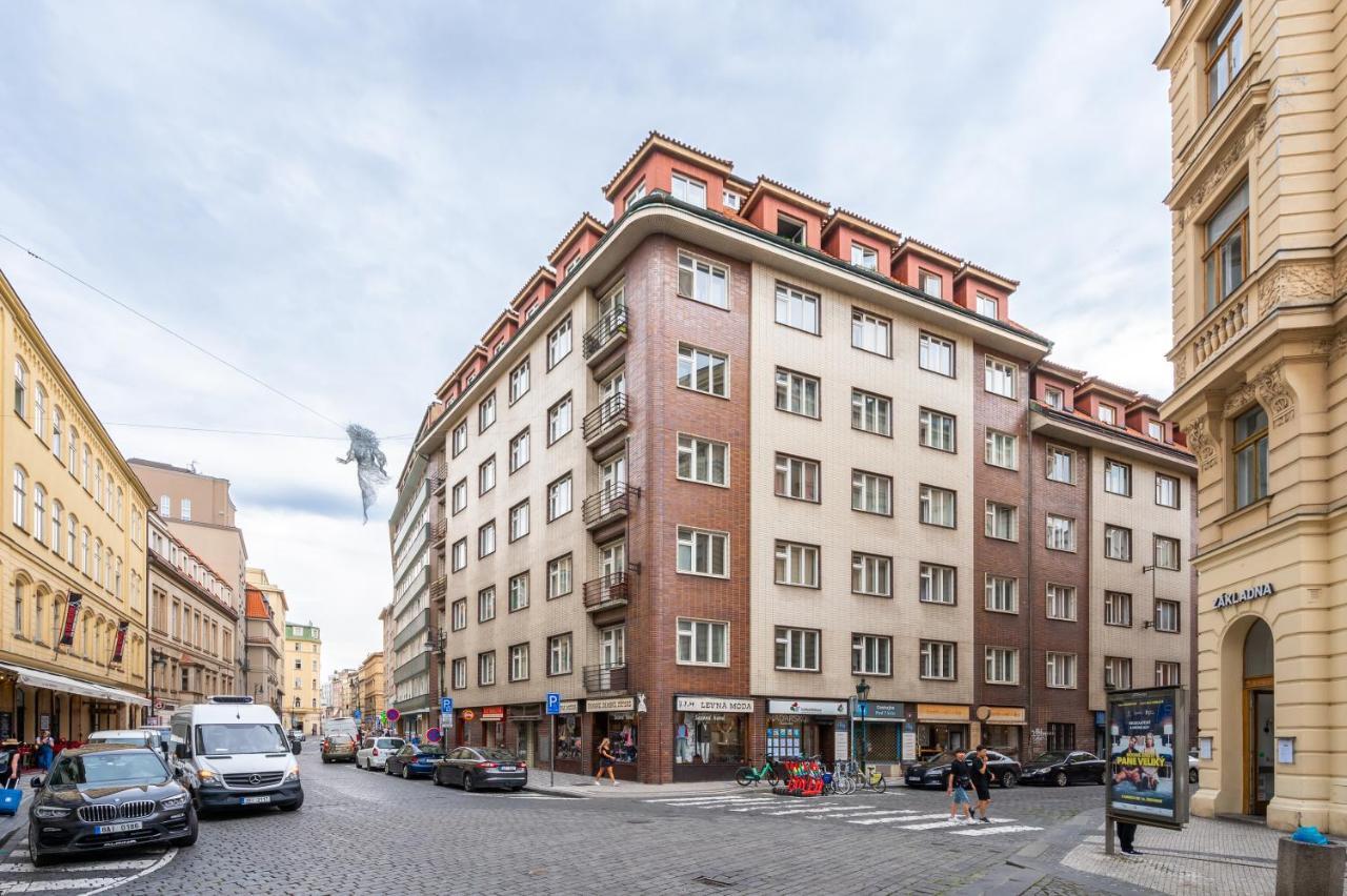 Loong Refresh Old Town Lejlighed Prag Eksteriør billede